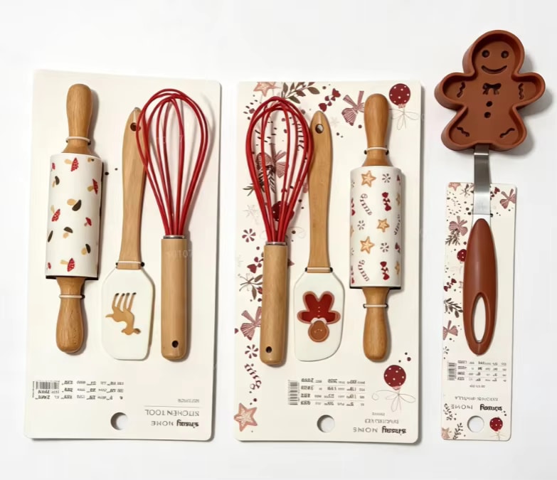 Silicone Christmas Baking Set- Scraper